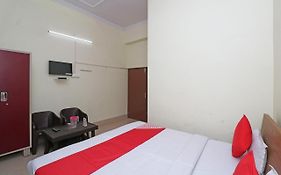 Spot On 29866 Shivam Palace